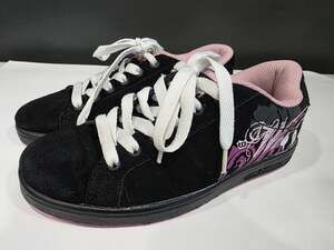 World Industries women's 8.5 skate shoes black pink graffiti Y2K sneakers